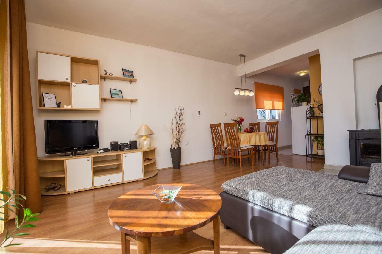 Apartments & Rooms Tea Zadar Exterior photo